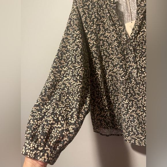 NWT Universal Thread Floral Woman’s Tunic Top Sz XL - Picture 3 of 9